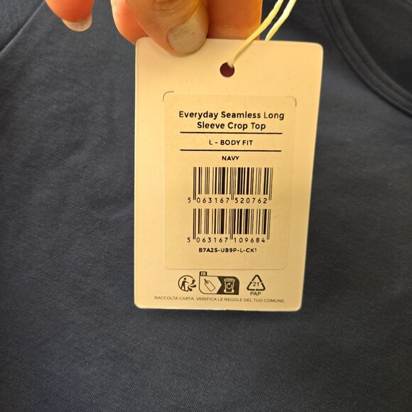 NWT Gymshark Navy Everyday Seamless Long Sleeve Crop Top L Body Fit - Picture 5 of 8